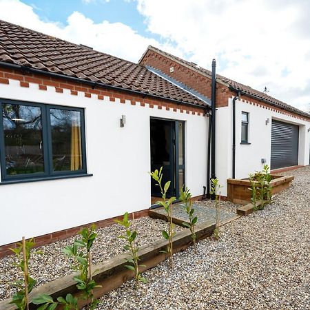 Little House - Perfect For Exploring The Broads Villa Acle Buitenkant foto